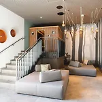 Aja Hotel 4*