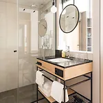 Aja Hotel 4*